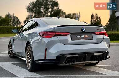 Купе BMW M4 2025 в 