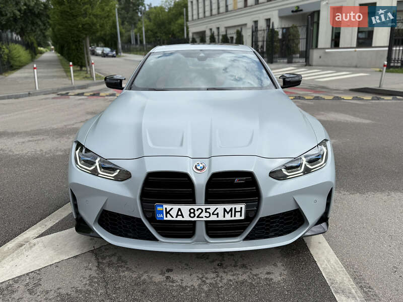 Купе BMW M4 2021 в Киеве