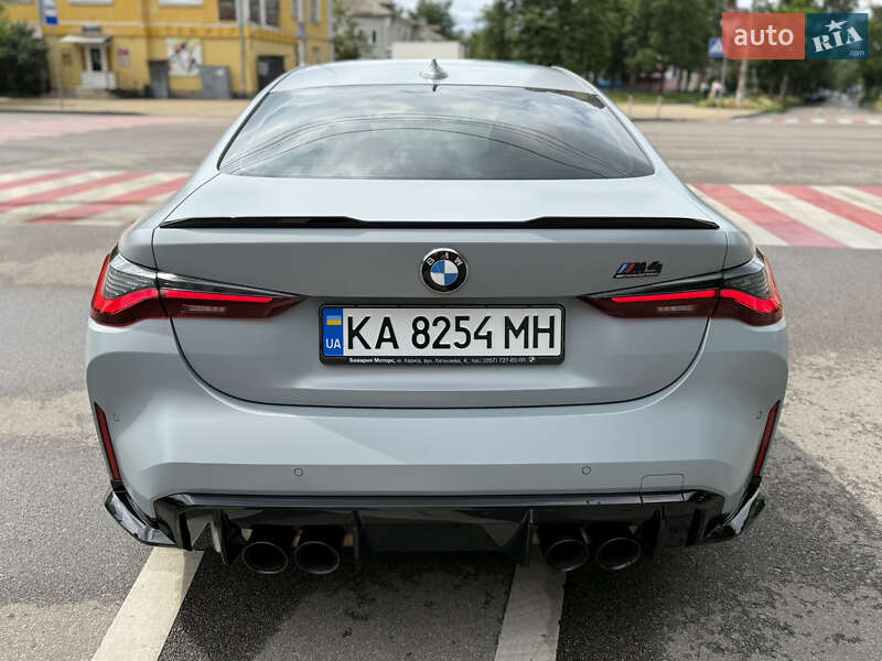 Купе BMW M4 2021 в Киеве