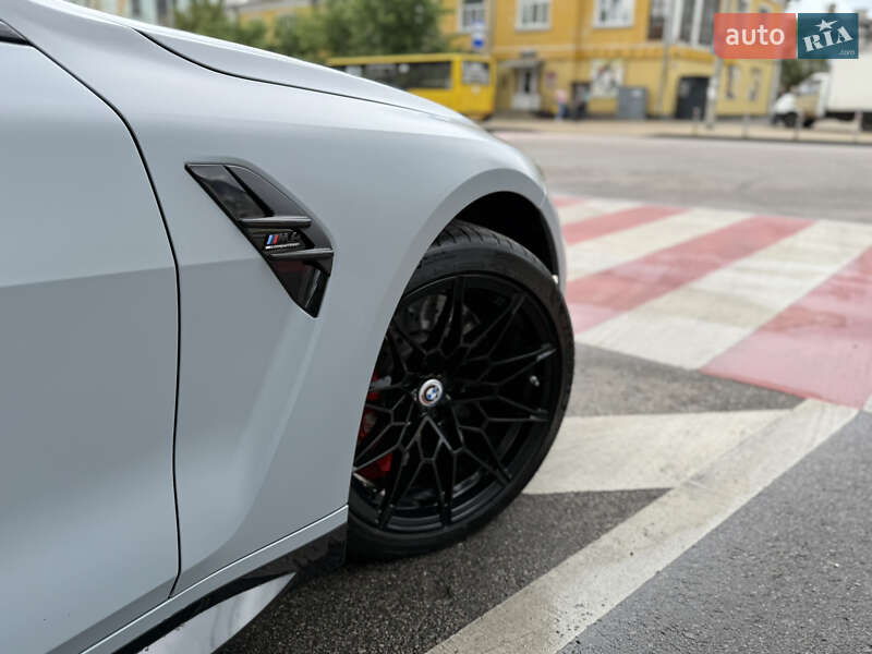 Купе BMW M4 2021 в Киеве