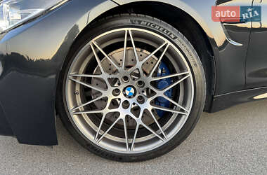 Кабриолет BMW M4 2018 в 