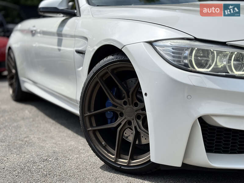 Кабриолет BMW M4 2014 в Киеве