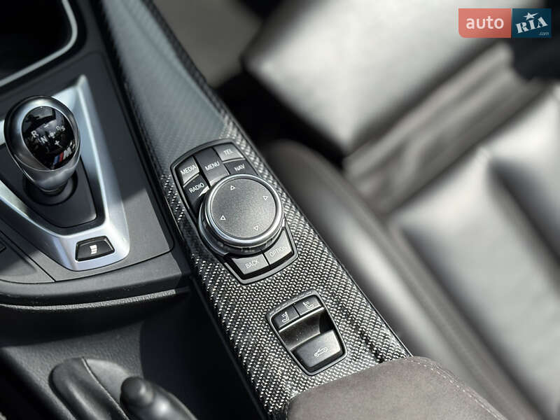 Кабриолет BMW M4 2014 в Киеве