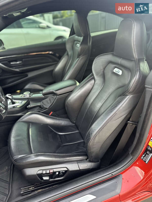 Купе BMW M4 2015 в Киеве