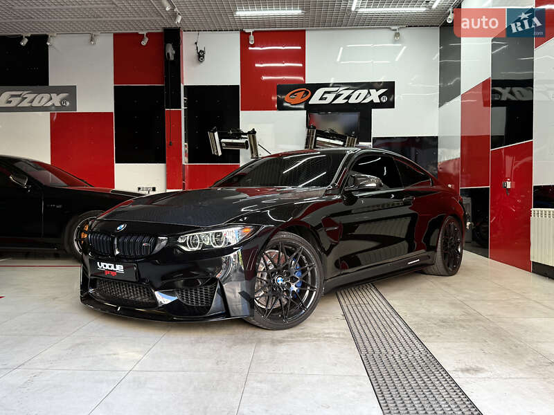 Купе BMW M4 2017 в Одесі