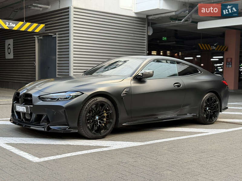 BMW M4 2023