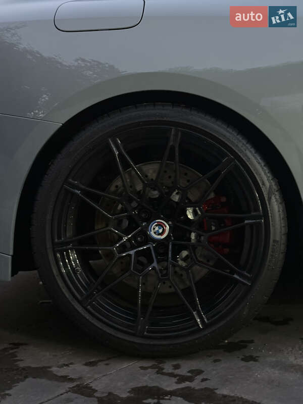 Купе BMW M4 2023 в Киеве