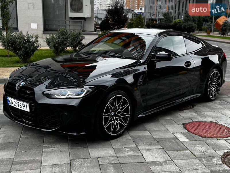 BMW M4 2022