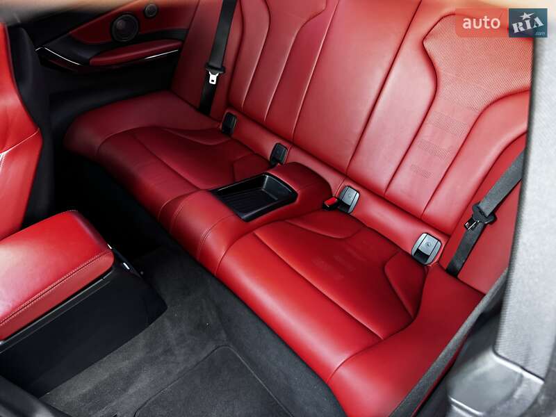 Купе BMW M4 2017 в Києві