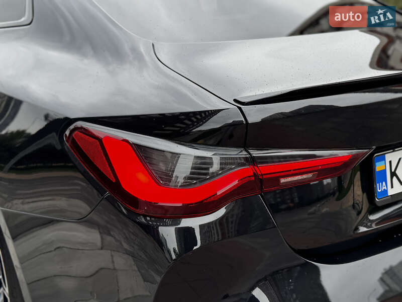 Купе BMW M4 2022 в Києві фото 17 Купе BMW M4 2022 в Києві