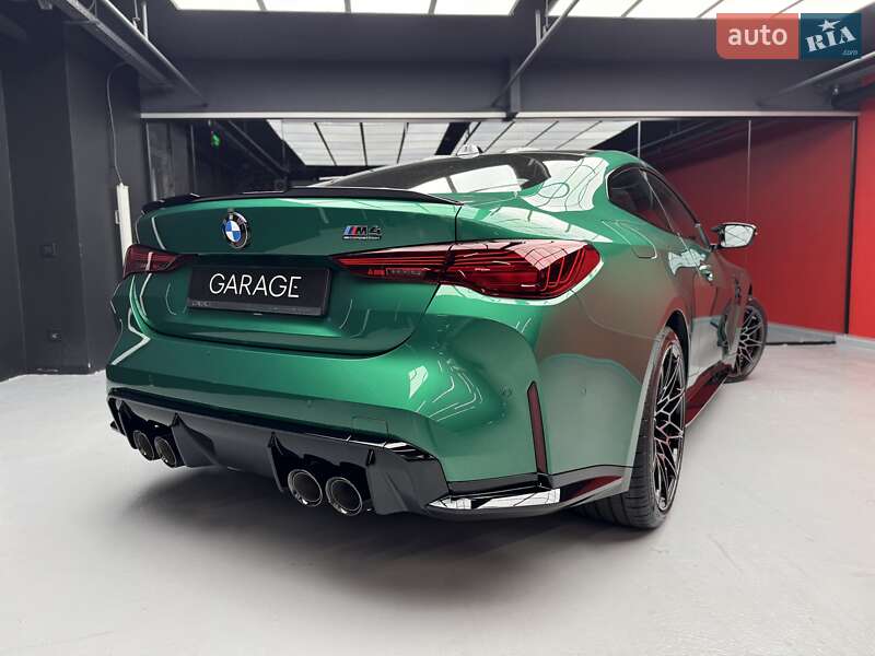 Купе BMW M4 2025 в Киеве