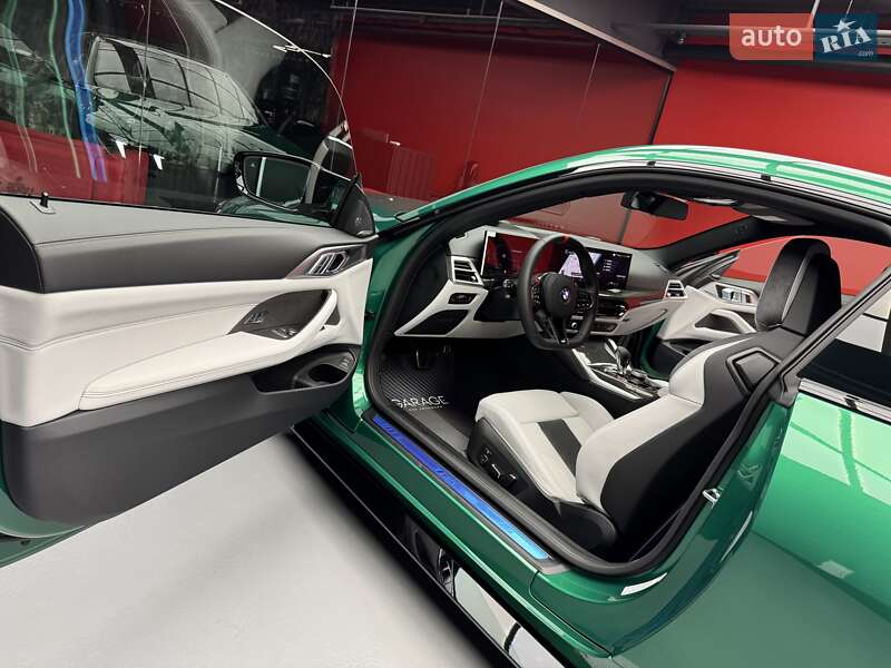 Купе BMW M4 2025 в Киеве