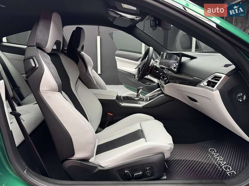 Купе BMW M4 2025 в Киеве