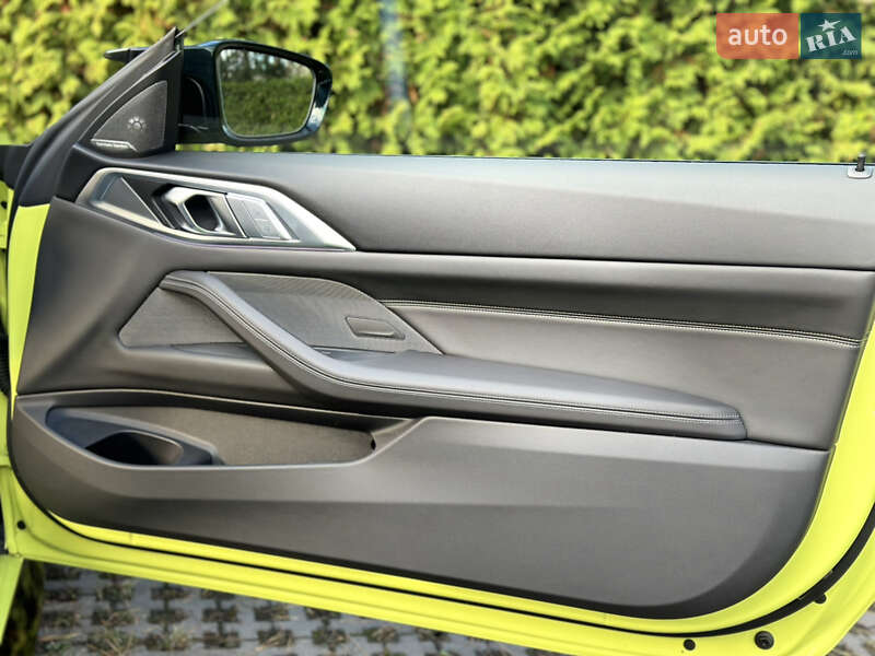 Купе BMW M4 2022 в Киеве