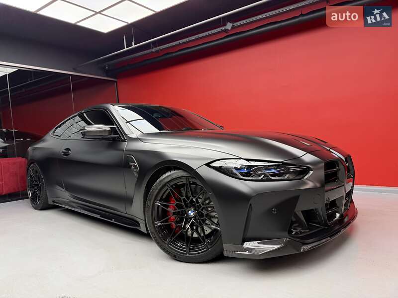 Купе BMW M4 2023 в Киеве