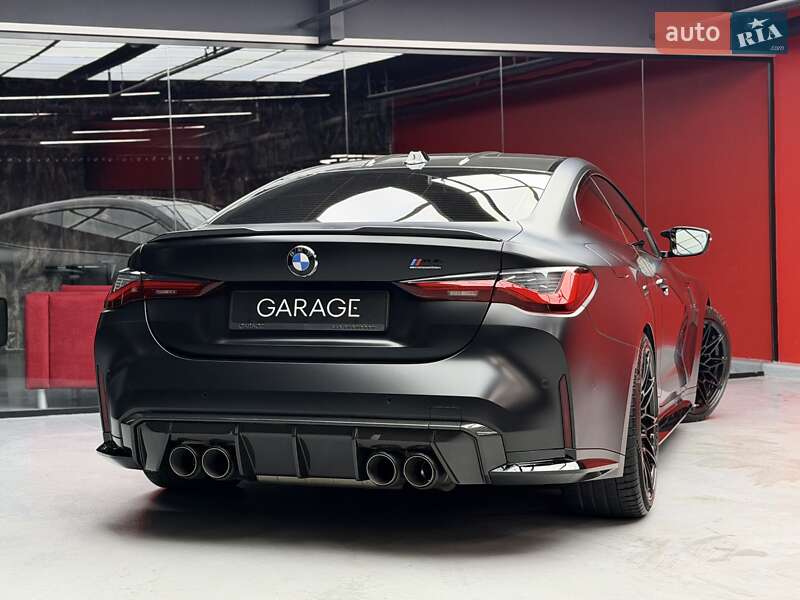 Купе BMW M4 2023 в Киеве