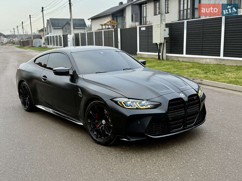 Купе BMW M4 2022 в Києві