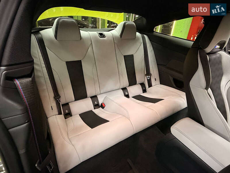 Купе BMW M4 2022 в Киеве фото 20 Купе BMW M4 2022 в Киеве