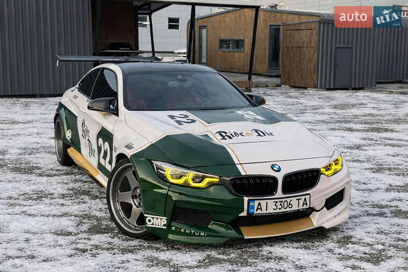 Купе BMW M4 2017 в Києві