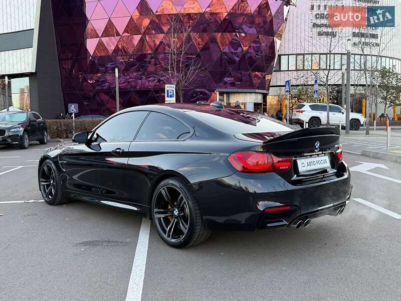 Купе BMW M4 2015 в Киеве фото 5 Купе BMW M4 2015 в Киеве