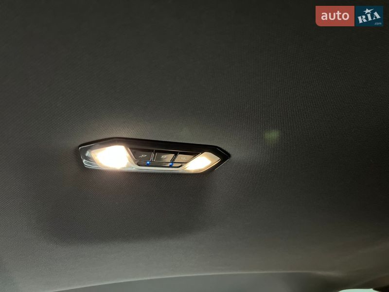 Купе BMW M4 2023 в Києві