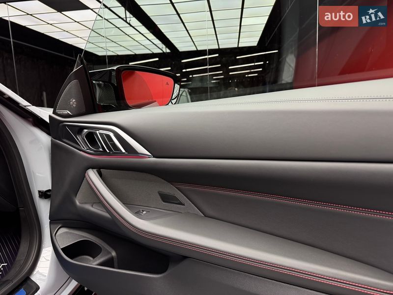 Купе BMW M4 2025 в Києві