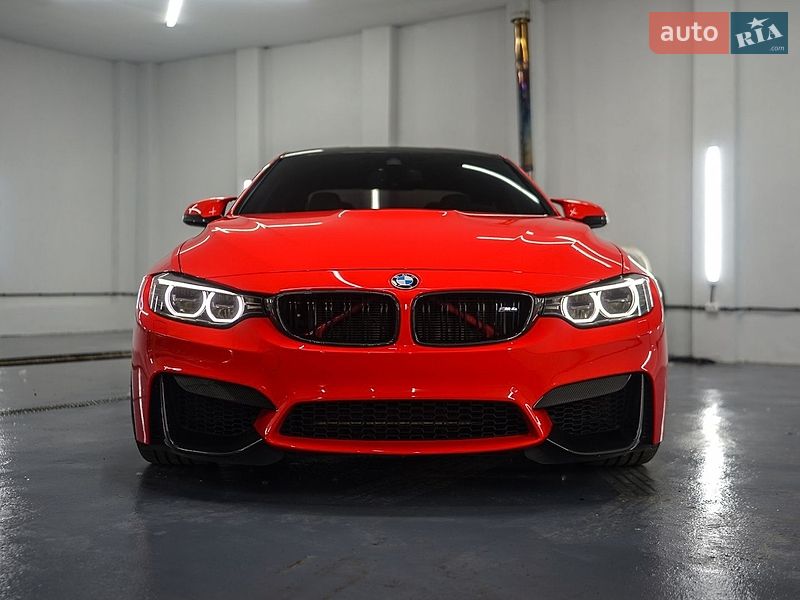 Купе BMW M4 2015 в Львове