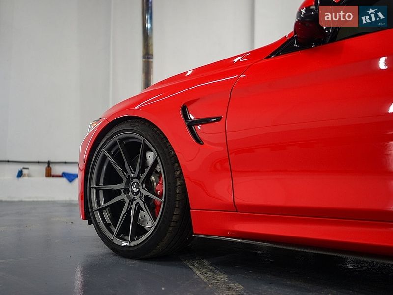 Купе BMW M4 2015 в Львове