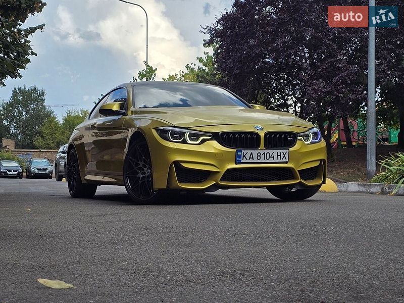 Купе BMW M4 2017 в Києві фото 27 Купе BMW M4 2017 в Києві