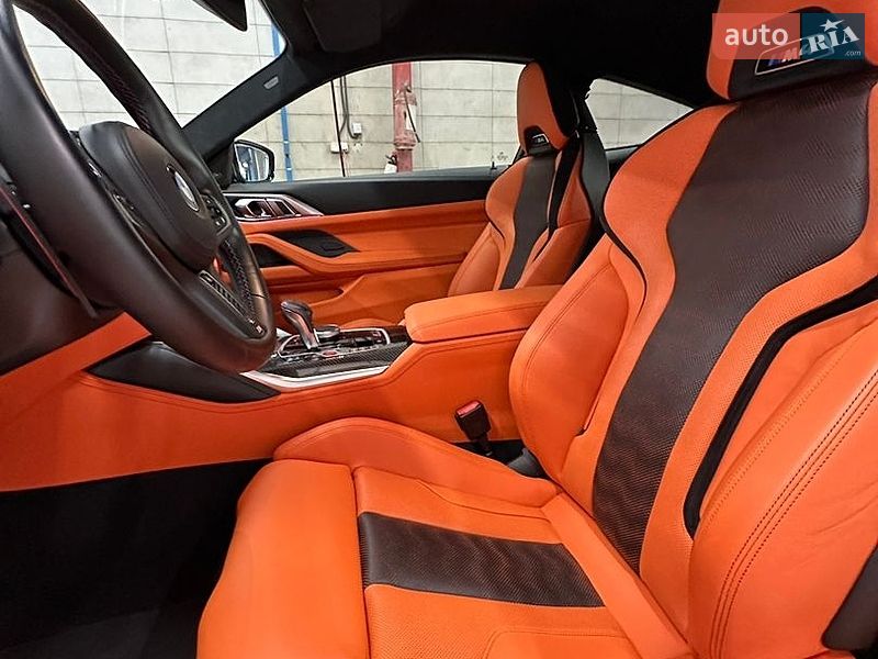 Купе BMW M4 2022 в Києві