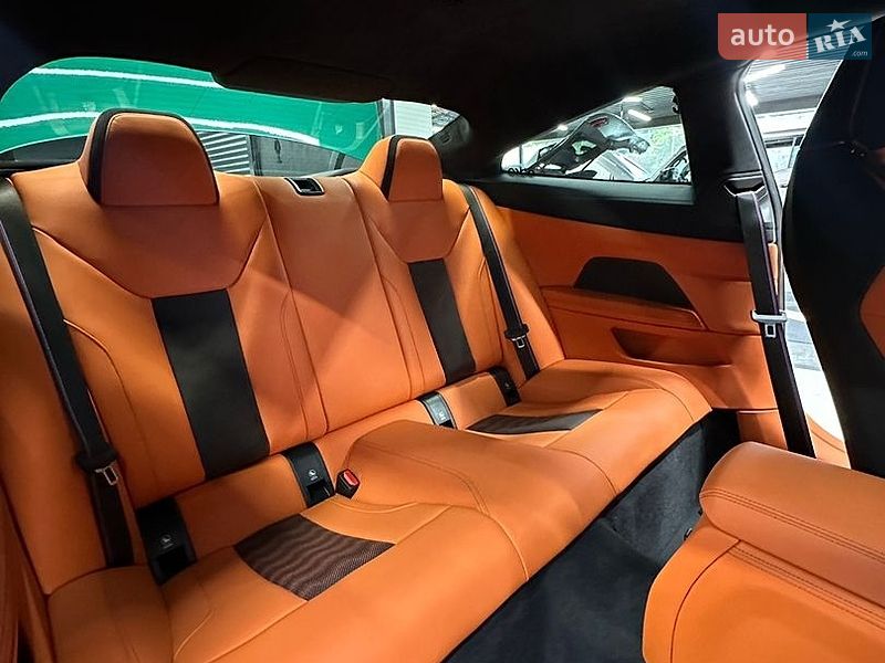 Купе BMW M4 2022 в Києві
