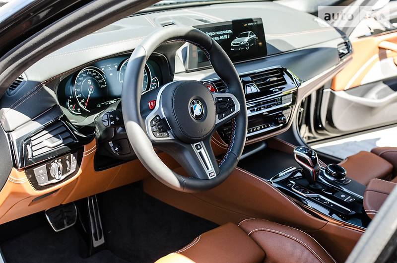 Седан BMW M5 2018 в Києві