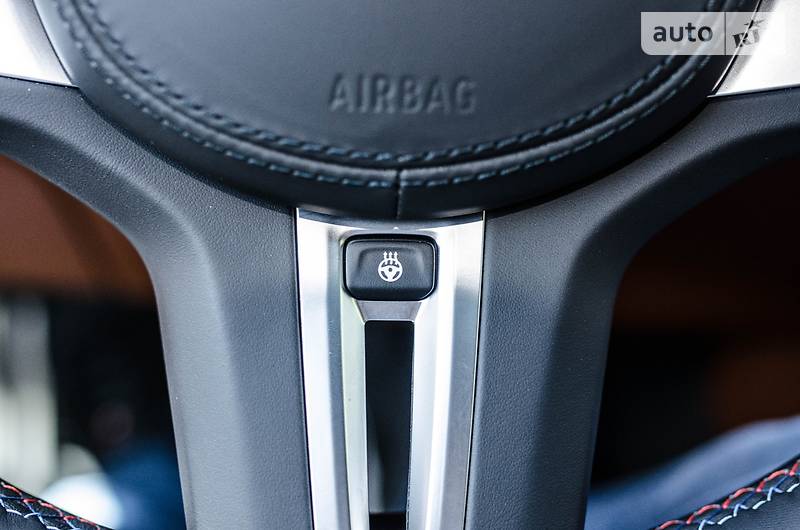 Седан BMW M5 2018 в Києві