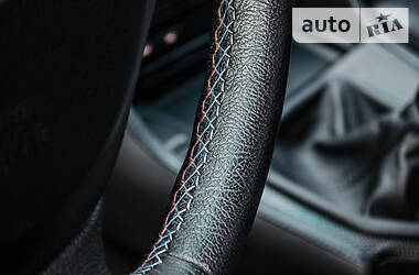 Седан BMW M5 2000 в 