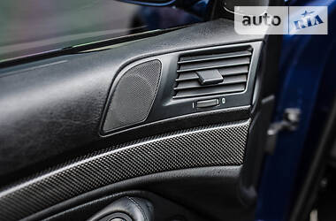 Седан BMW M5 2000 в 