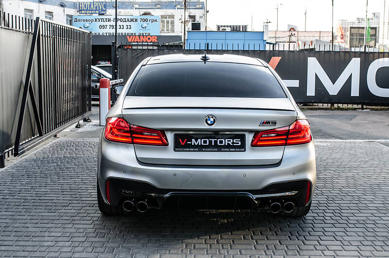 Седан BMW M5 2019 в Києві