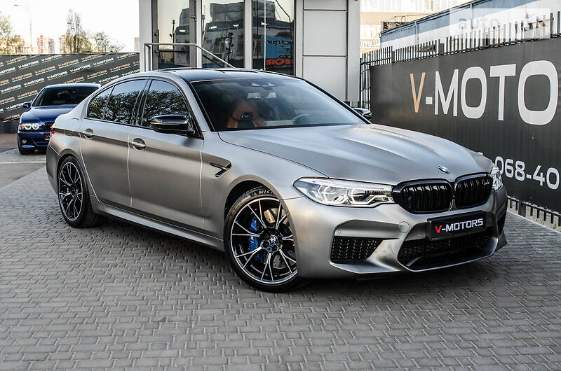Седан BMW M5 2019 в Києві