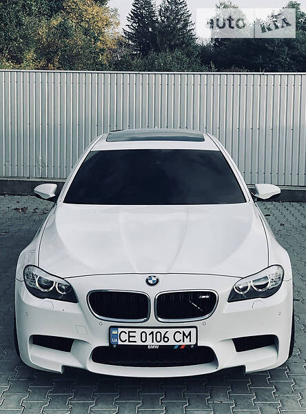 BMW M5 2012