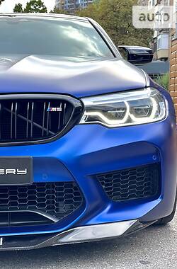 Седан BMW M5 2018 в Києві