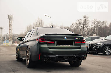 Седан BMW M5 2021 в 