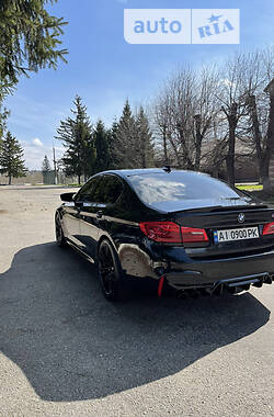 Седан BMW M5 2018 в 