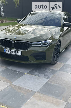 Седан BMW M5 2019 в Киеве