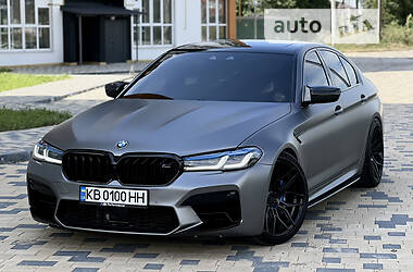 Седан BMW M5 2019 в 