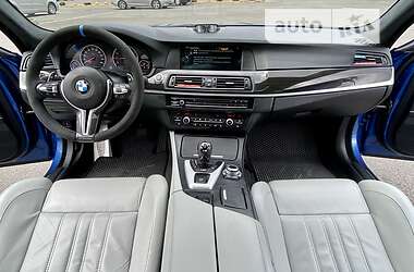 Седан BMW M5 2012 в Одессе