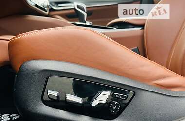 Седан BMW M5 2021 в 