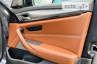 Седан BMW M5 2021 в 