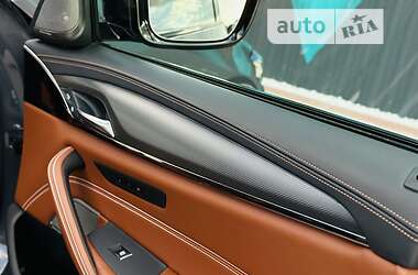 Седан BMW M5 2021 в 