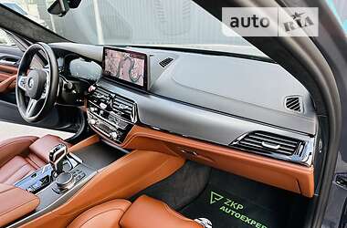 Седан BMW M5 2021 в 