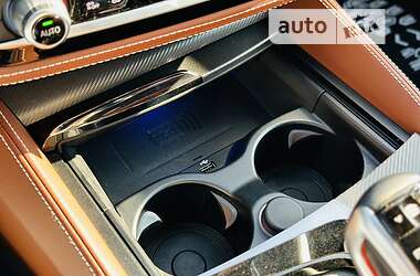 Седан BMW M5 2021 в 
