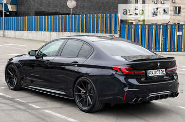 Седан BMW M5 2018 в 
